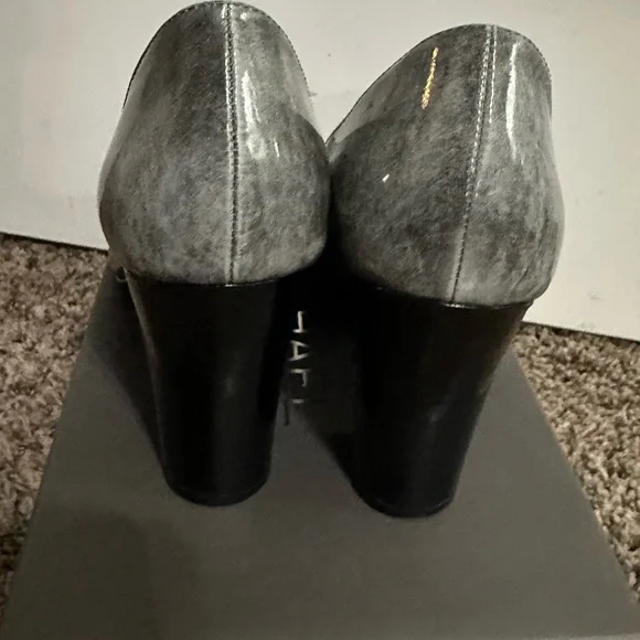 Michael “Pelton” Grey Pumps - Picture 4 of 6